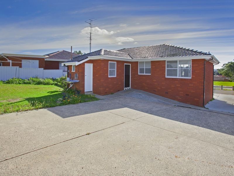245 Kanahooka Road, Kanahooka NSW 2530