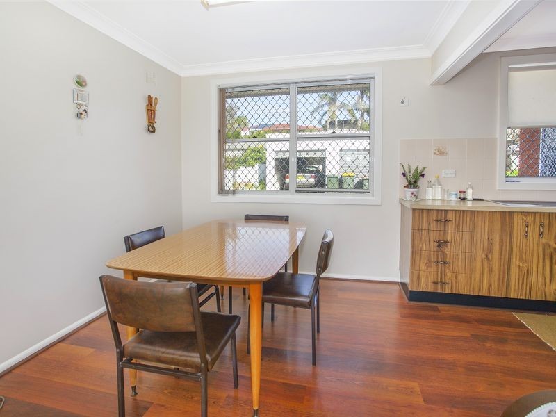 245 Kanahooka Road, Kanahooka NSW 2530