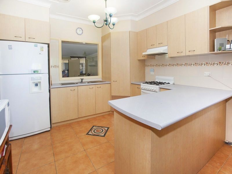 6 Laver Road, Dapto NSW 2530