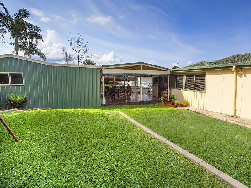 6 Laver Road, Dapto NSW 2530