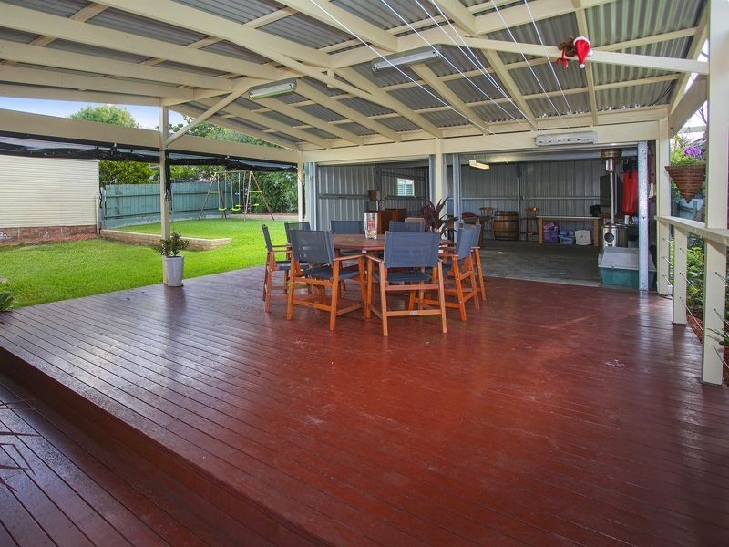 6 Laver Road, Dapto NSW 2530