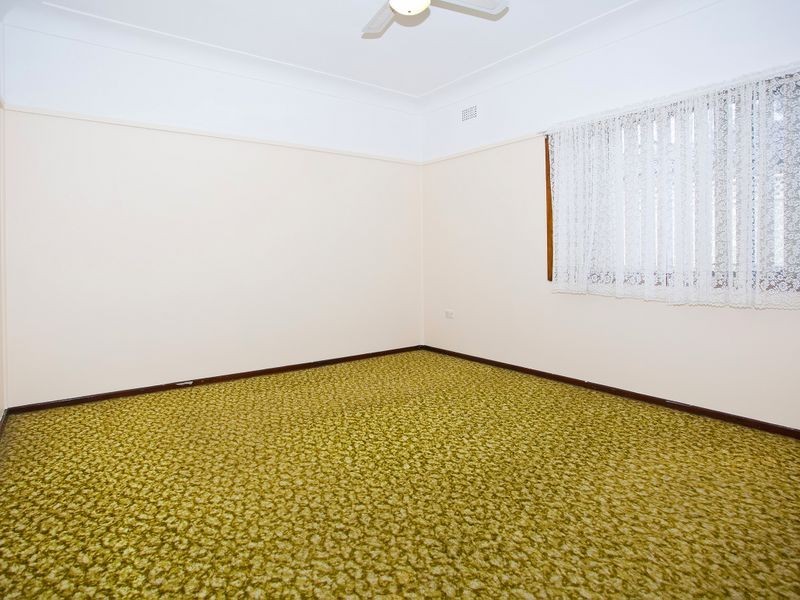 250 Princes Highway, Dapto NSW 2530