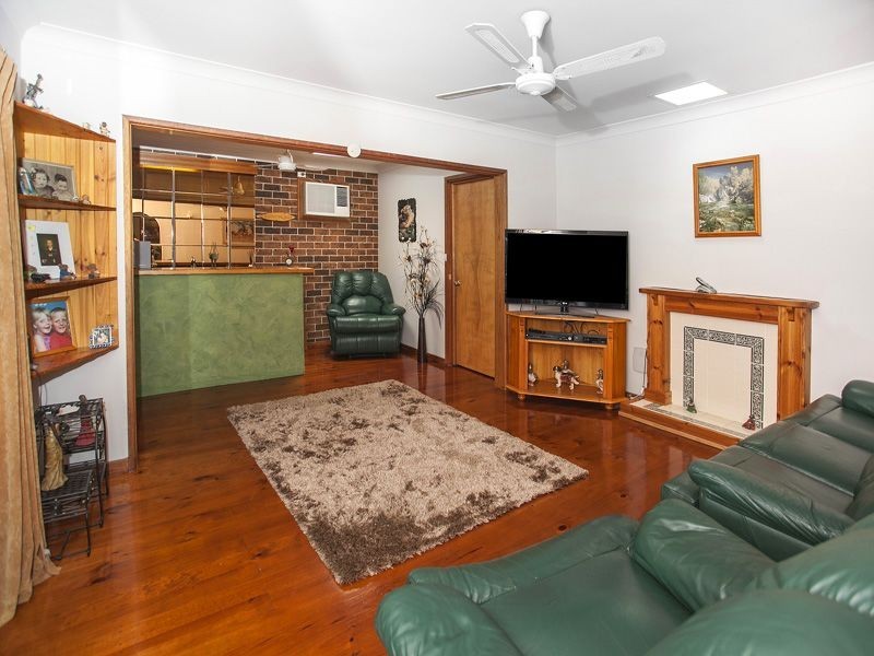 51 Weemala Crescent, Koonawarra NSW 2530