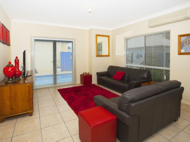 7 Kensington Lane, Dapto NSW 2530