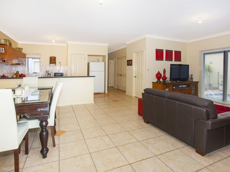 7 Kensington Lane, Dapto NSW 2530