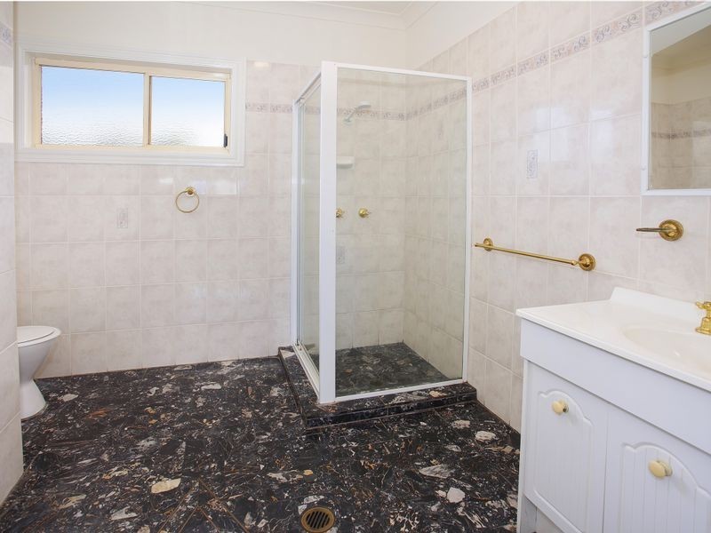 49-51 Avondale Road, Dapto NSW 2530