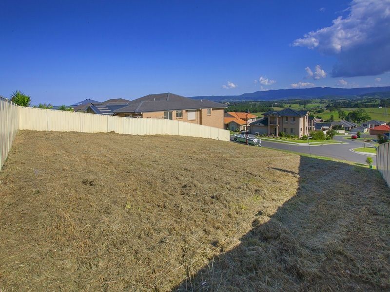 16 Rosemount Street, Dapto NSW 2530