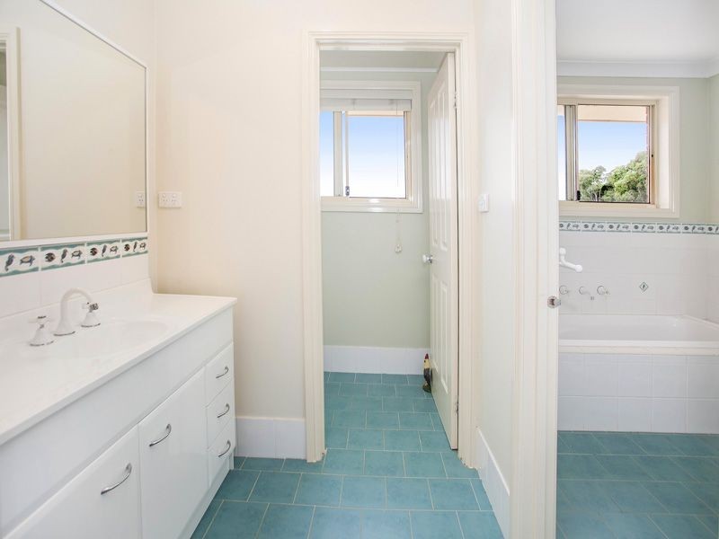 5 Grovewood Court, Horsley NSW 2530