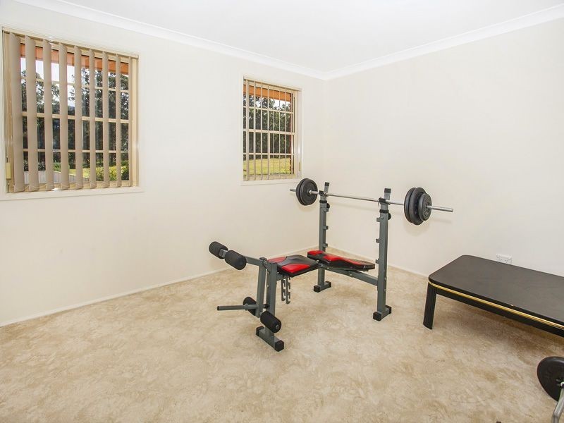 3 Grovewood Ct, Horsley NSW 2530