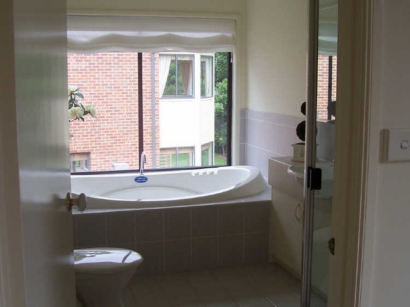 4 North Terrace, Dapto NSW 2530