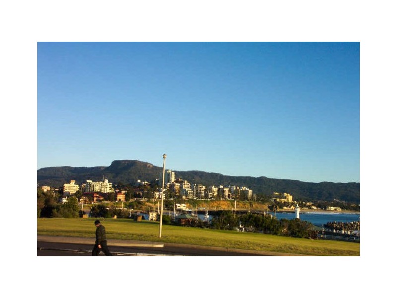 2/143 Kembla Street, Wollongong NSW 2500