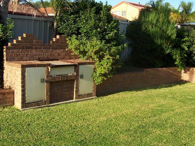 13 Golden Grove, Albion Park NSW 2527