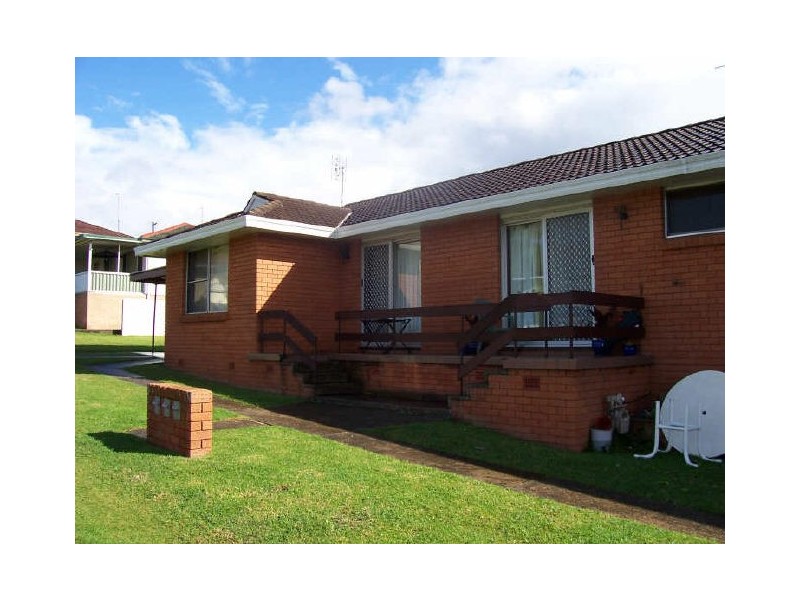 2/241 Kanahooka Road, Kanahooka NSW 2530