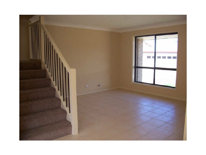 4 Kensington Lane, Dapto NSW 2530