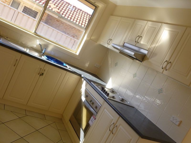 3/32 Seymour Drive, Flinders NSW 2529