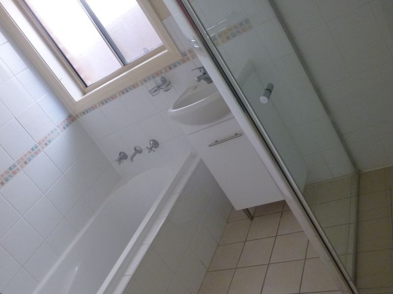 3/32 Seymour Drive, Flinders NSW 2529