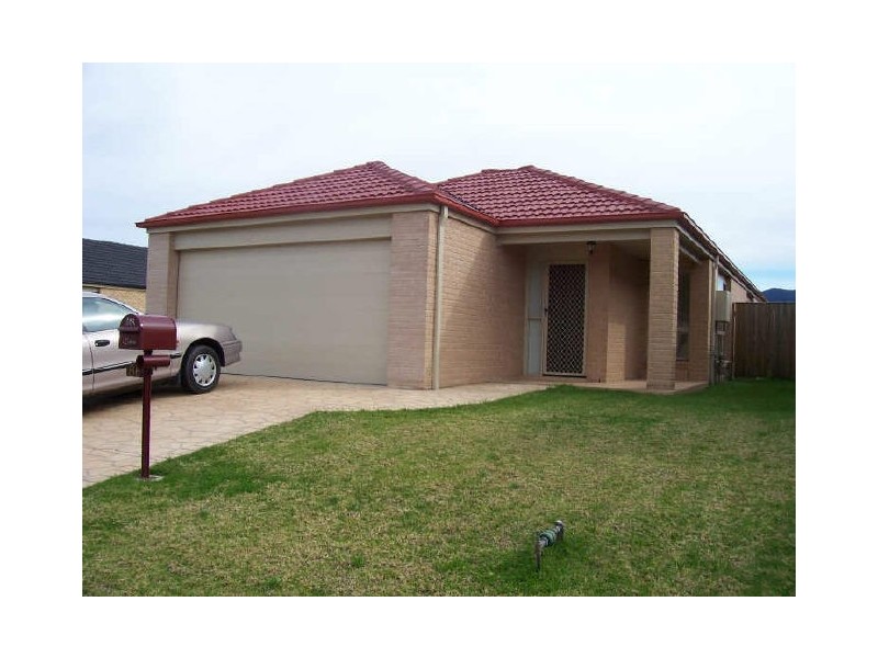 86 North Terrace, Dapto NSW 2530