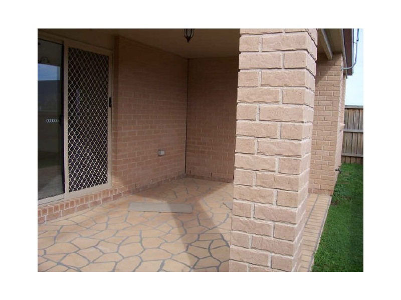 86 North Terrace, Dapto NSW 2530