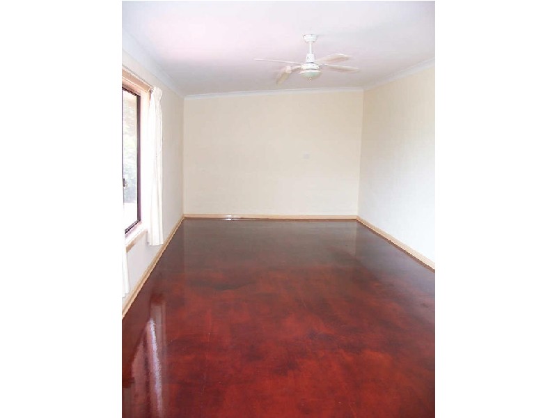 16 RHONDDA STREET, Berkeley NSW 2506