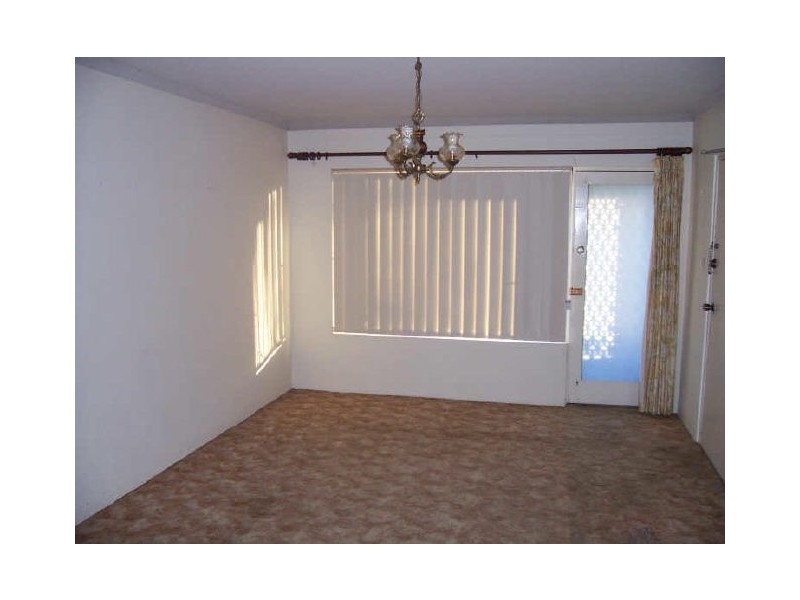 2/15 Prince Edward Drive, Brownsville NSW 2530