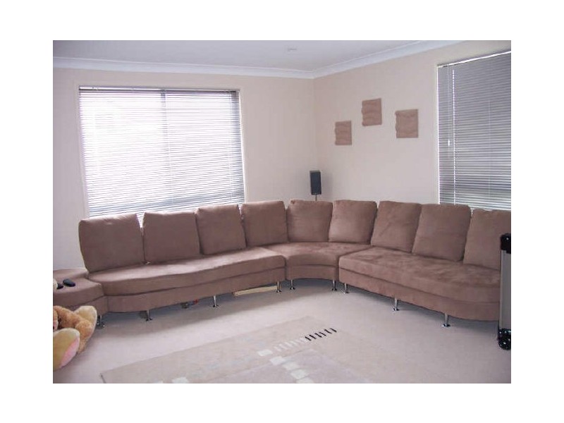 11 Green Crescent, Shell Cove NSW 2529