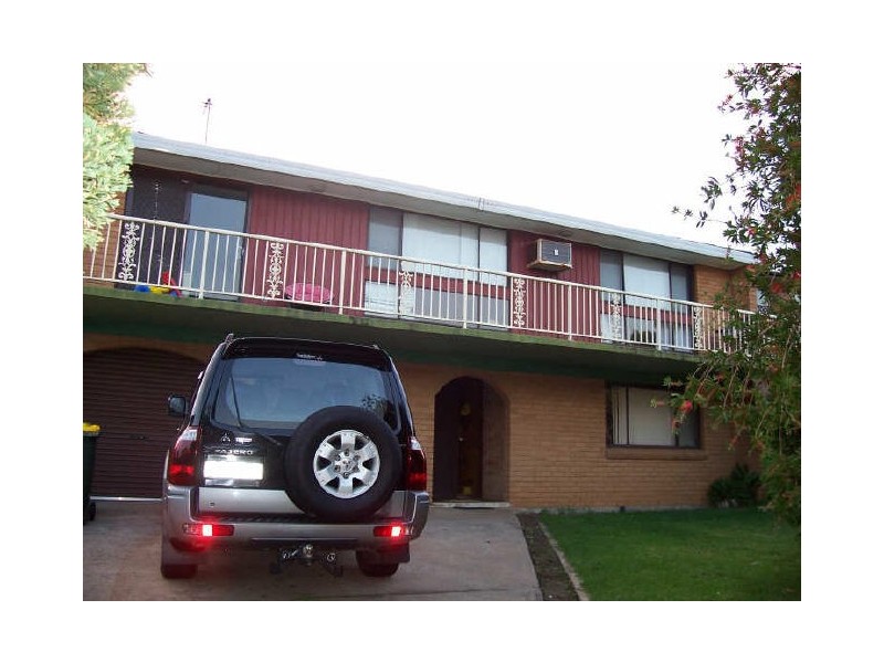 67 Kiarama ave, Kiama Downs NSW 2533