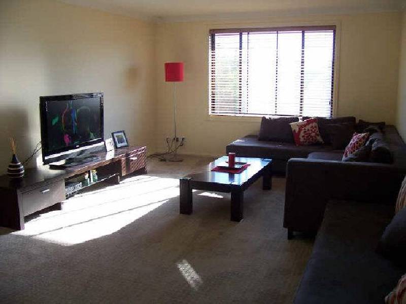 4 Clermont Crescent, Albion Park NSW 2527