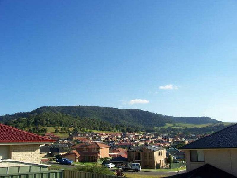 4 Clermont Crescent, Albion Park NSW 2527