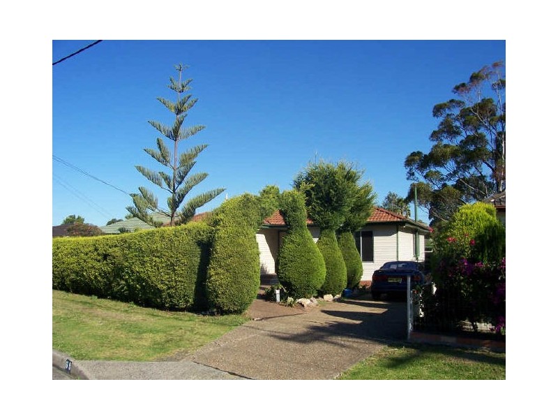 69 Robert Street, Kanahooka NSW 2530