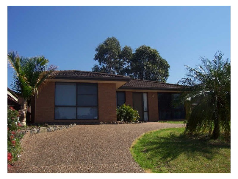42 Homestead Drive, Horsley NSW 2530