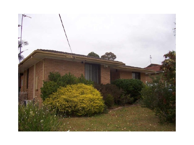 9 Karingal Avenue, Koonawarra NSW 2530