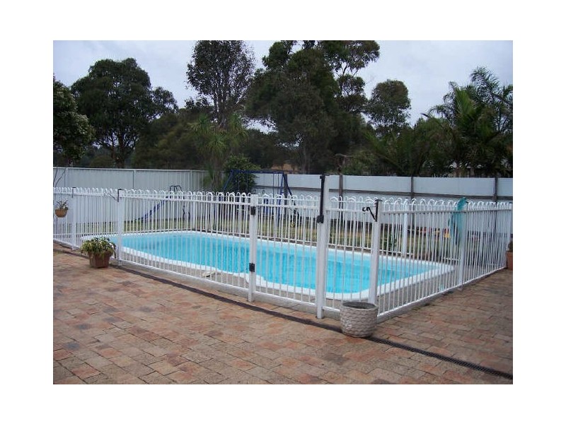 9 Karingal Avenue, Koonawarra NSW 2530