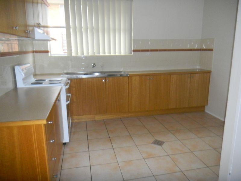 4/1 Brolga Street, Kanahooka NSW 2530