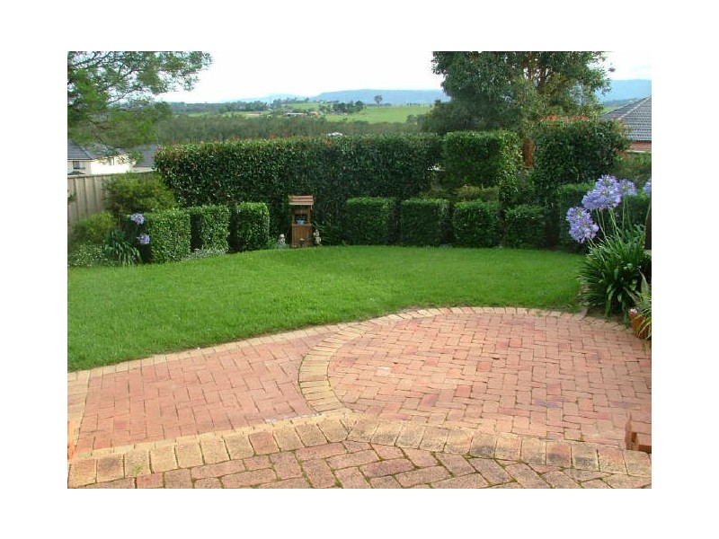 7 Glengarry Way, Horsley NSW 2530