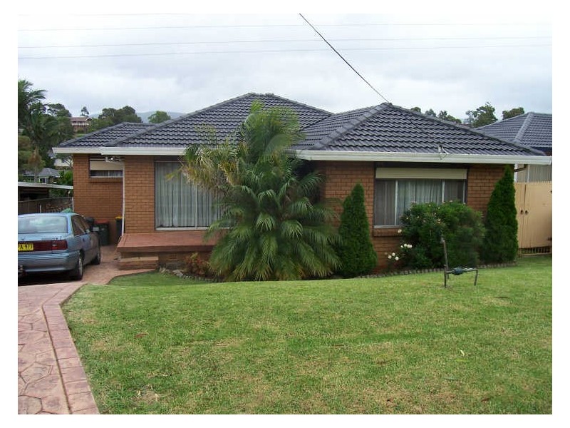 19 Cleary Avenue, Kanahooka NSW 2530