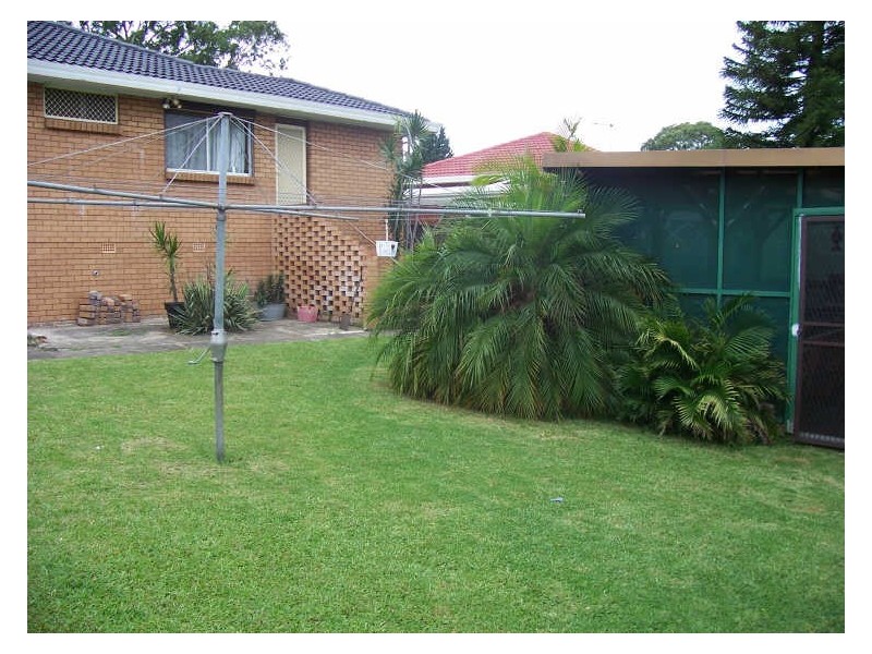 19 Cleary Avenue, Kanahooka NSW 2530