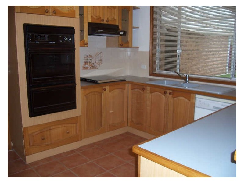 6 Denham Drive, Horsley NSW 2530