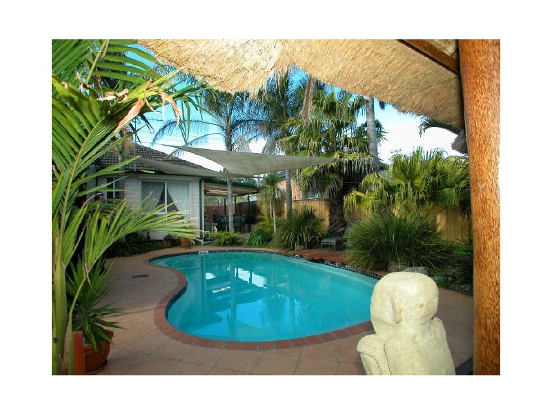 48 Lakelands Drive, Dapto NSW 2530