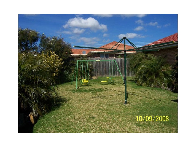 13 Silverwood Place, Horsley NSW 2530