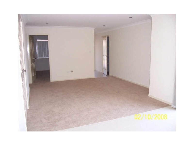 3/102 Gladstone Avenue, Coniston NSW 2500