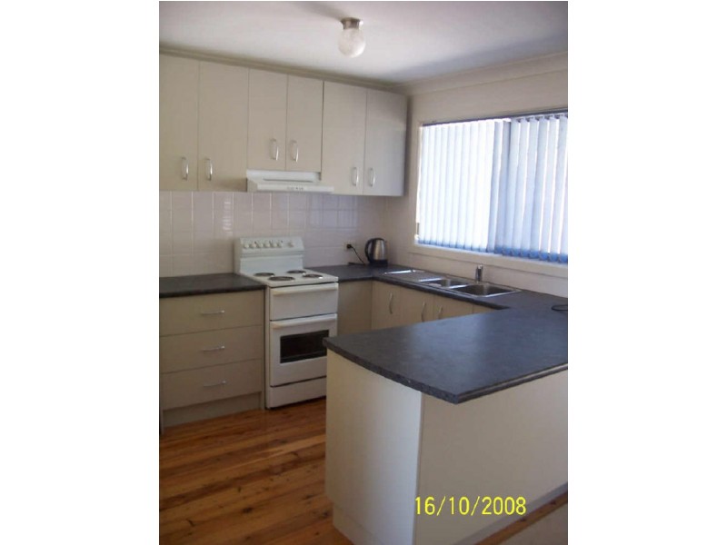 41 Bright Pde, Dapto NSW 2530