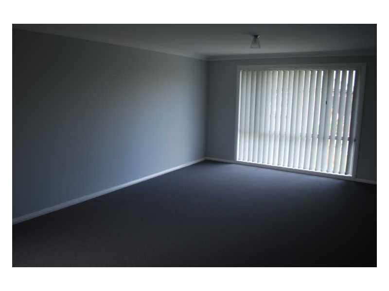 28 Athanlin Avenue, Haywards Bay NSW 2530