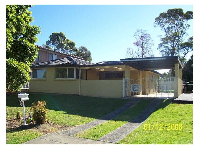 37 Elm Street, Albion Park Rail NSW 2527