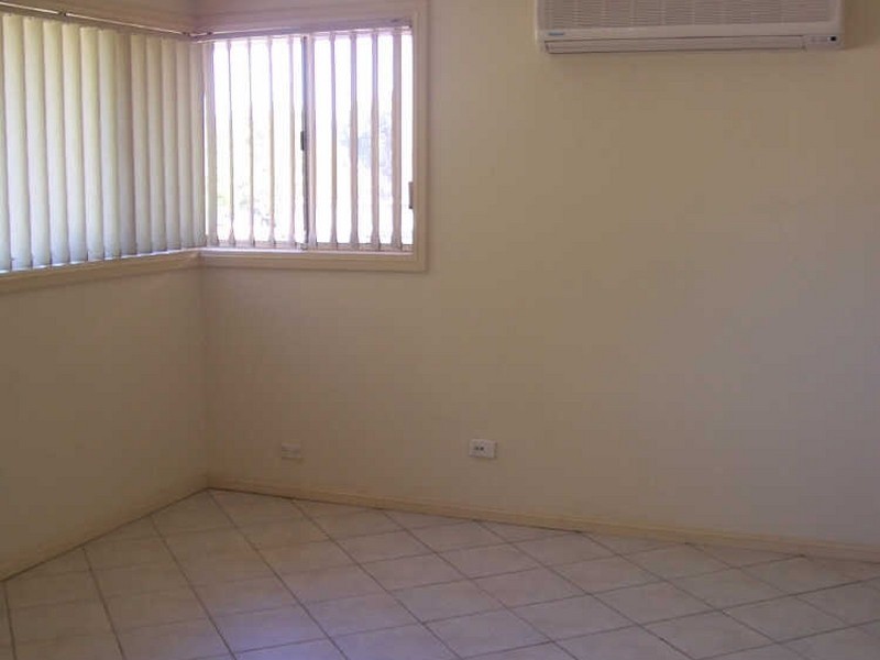 37 Elm Street, Albion Park Rail NSW 2527