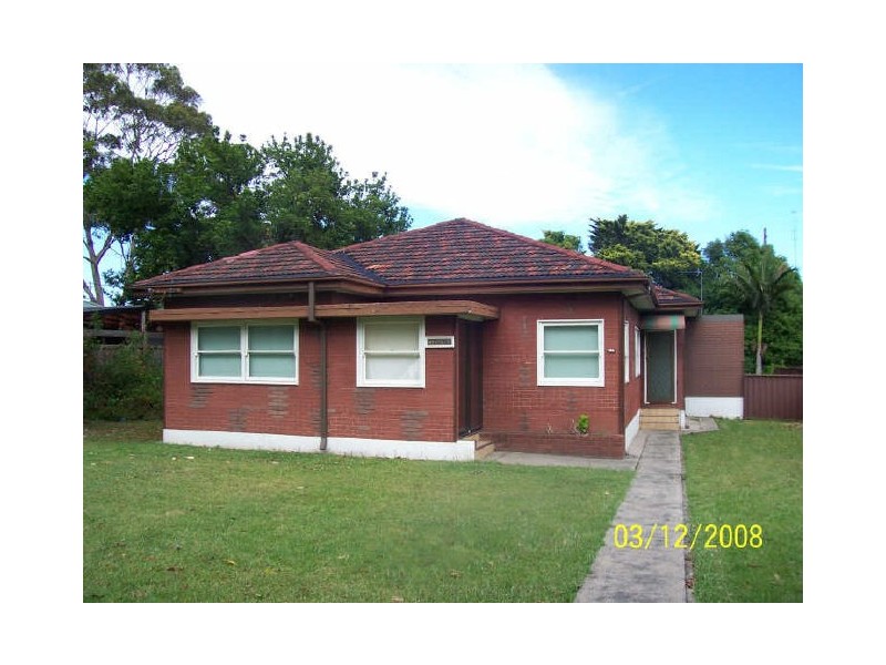 198 Princes Hwy, Dapto NSW 2530