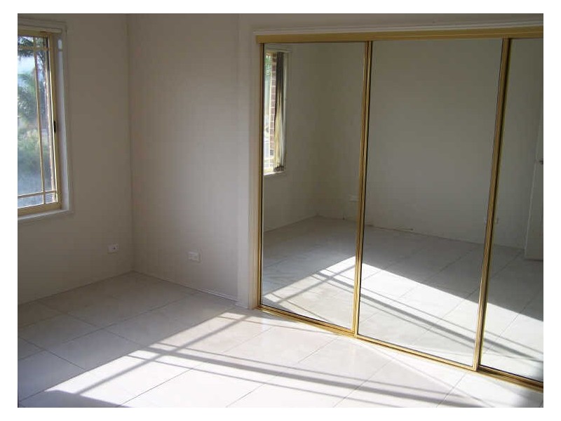 31 Roper Road, Albion Park NSW 2527