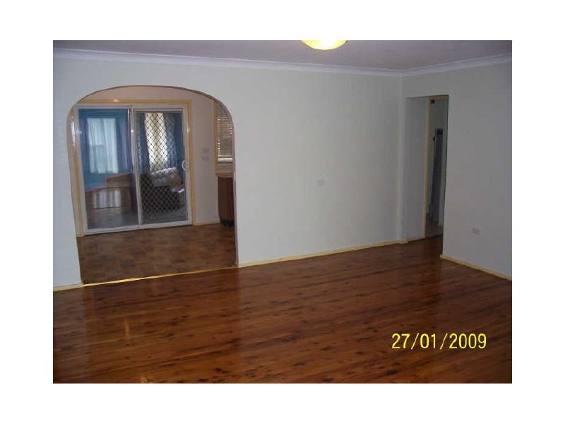 16 Deeson Place, Dapto NSW 2530