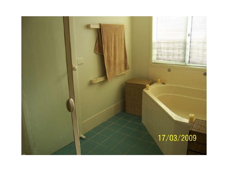 34 Jenail Place, Horsley NSW 2530