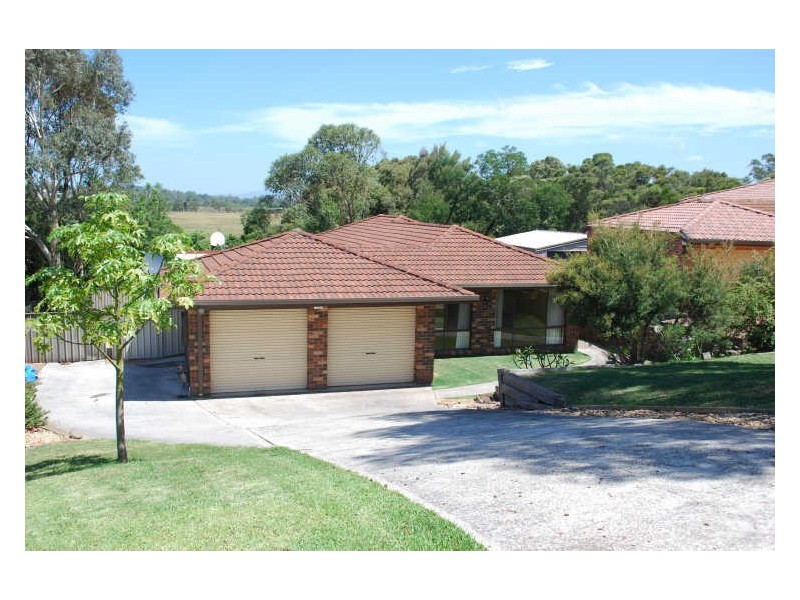41 Sierra Drive, Horsley NSW 2530
