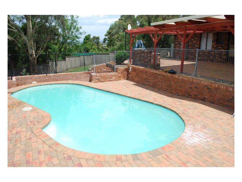 41 Sierra Drive, Horsley NSW 2530